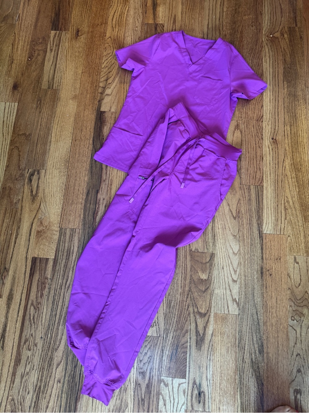 Women’s Purple Scrub Set – Top & Drawstring Jogger Pants purple magenta color